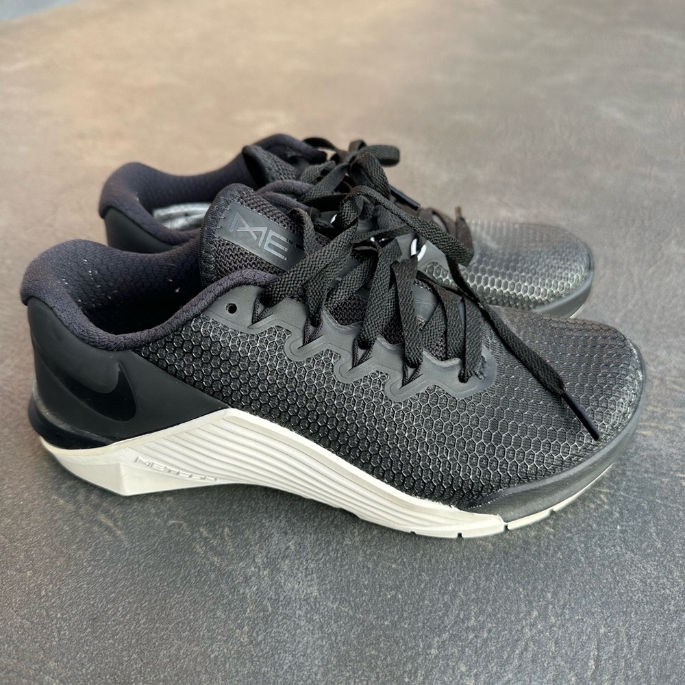 Nike Metcon Shoe